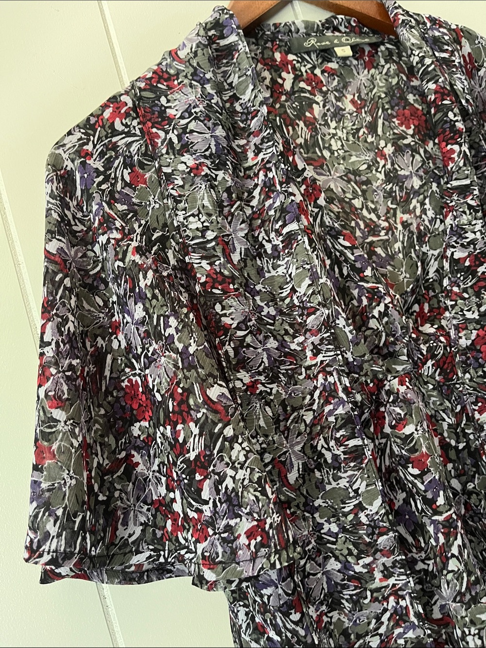 Floral V-Neck Short-Sleeve Women’s Top - Black with Red & Lavender - Picture 6 of 9